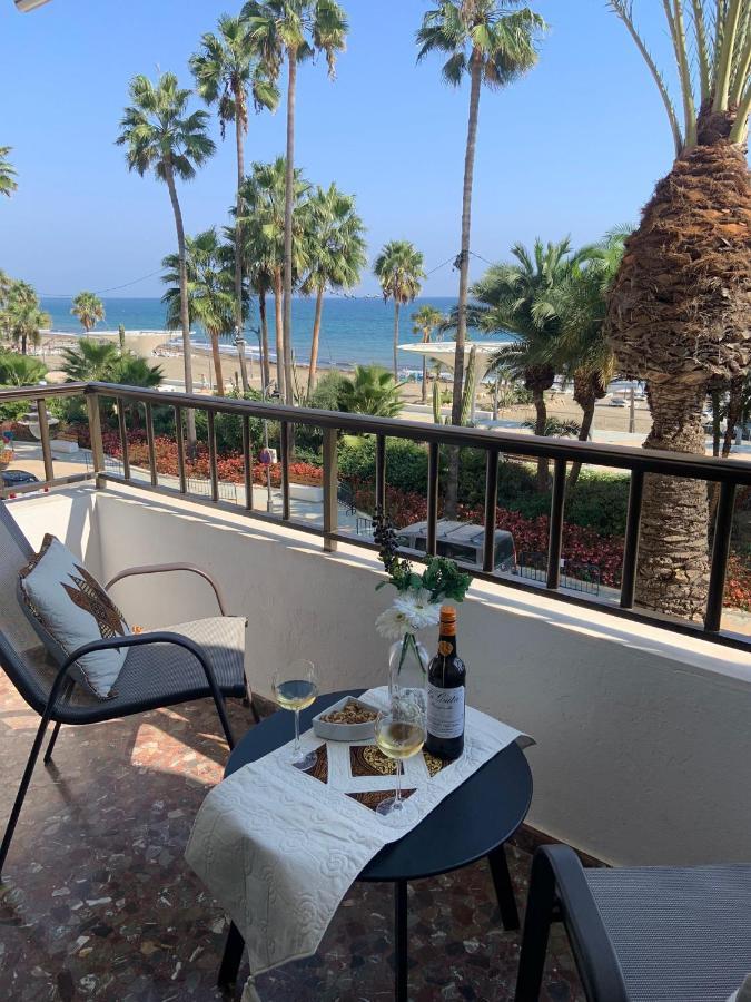 Apartamento Frente A La Playa Piso 2 エステポナ エクステリア 写真
