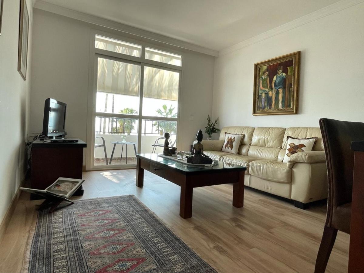 Apartamento Frente A La Playa Piso 2 エステポナ エクステリア 写真