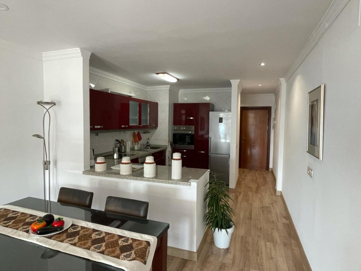 Apartamento Frente A La Playa Piso 2 エステポナ エクステリア 写真
