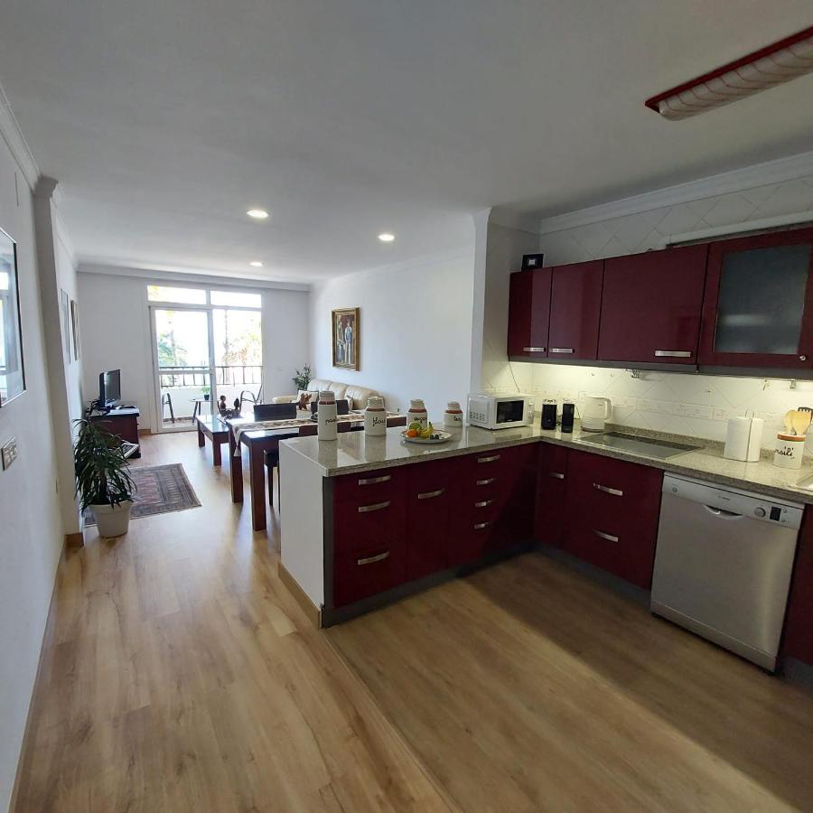Apartamento Frente A La Playa Piso 2 エステポナ エクステリア 写真